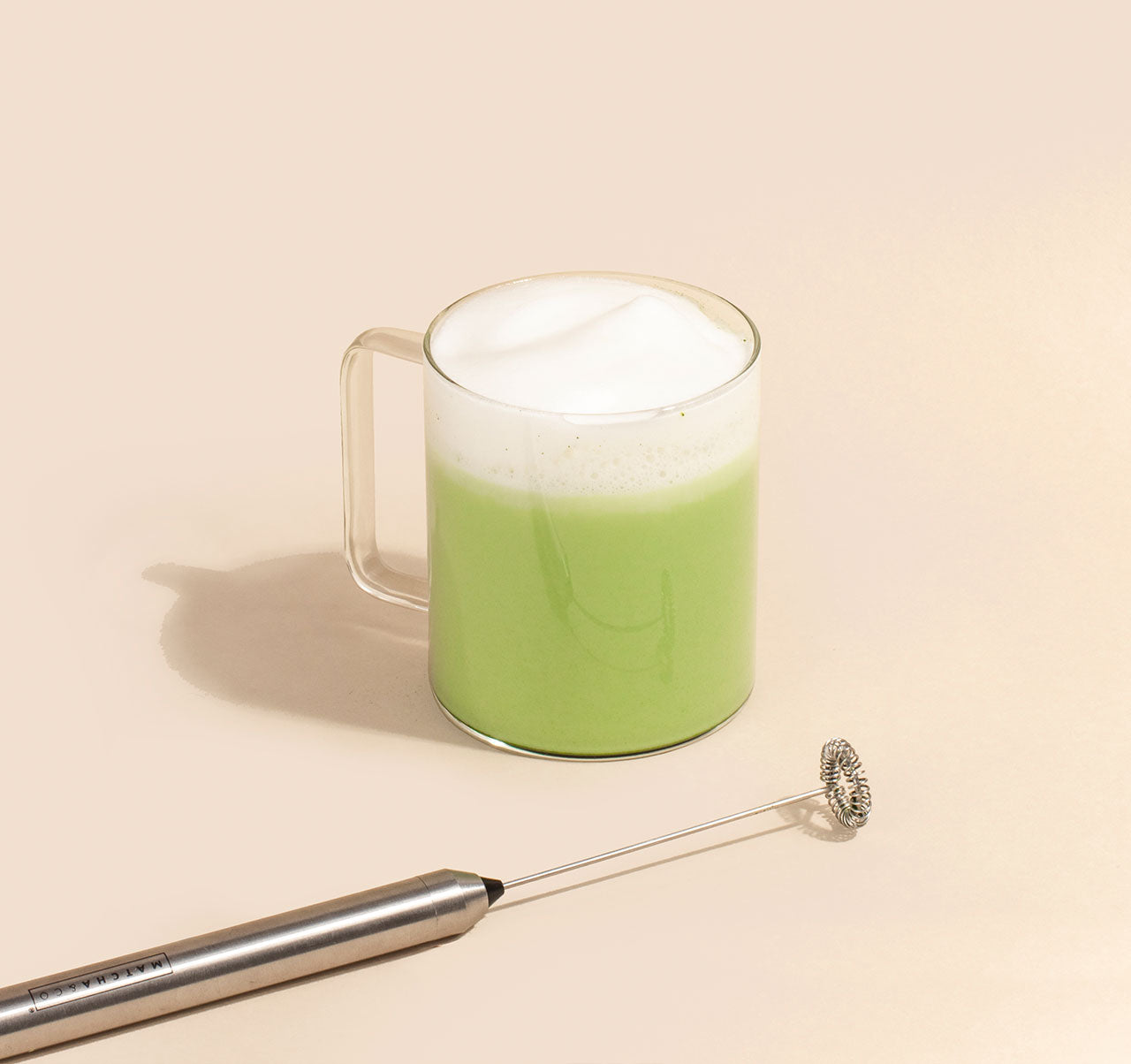 Set de té verde Matcha con batidor eléctrico a pilas