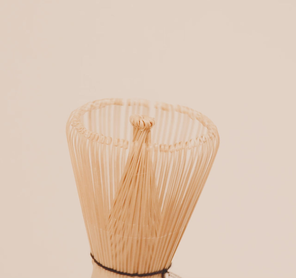 Batidora de bambú – Té Matcha │ VIOLET TEA